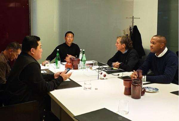 Patrick Kluivert dan 3 Asistennya Rapat Bareng Erick Thohir di Belanda, Kejar Pemain Keturunan Jelang Timnas Indonesia vs Australia?