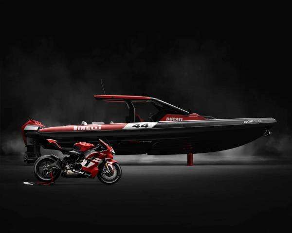 DNA Superbike Ducati Siap Digeber di Laut Lepas DNA Superbike Ducati Siap Digeber di Laut Lepas