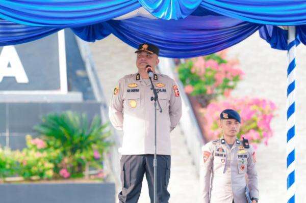 Kapolda Irjen Adi Deriyan Pamit dari Polda Sulbar, Ucapkan Pesan Haru Kapolda Irjen Adi Deriyan Pamit dari Polda Sulbar, Ucapkan Pesan Haru