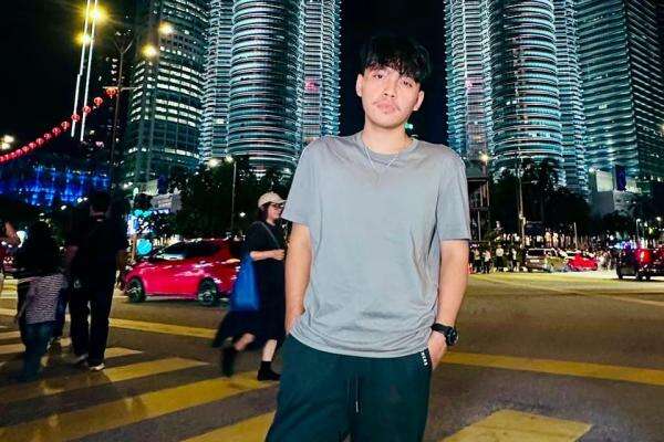 Ridho Sadewo Bongkar 7 Strategi Free Fire yang Bikin Peluang Booyah Lebih Besar Ridho Sadewo Bongkar 7 Strategi Free Fire yang Bikin Peluang Booyah Lebih Besar