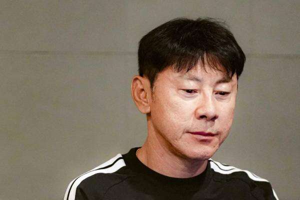Shin Tae-yong Justru Bersyukur Persija Kalah Dramatis dari Persita Shin Tae-yong Justru Bersyukur Persija Kalah Dramatis dari Persita