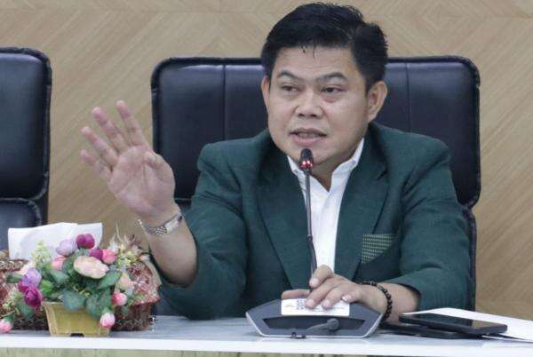 Oleh Soleh Dukung Perpres 111/2025: LGBTQ Sudah Jadi Ancaman Nonmiliter Oleh Soleh Dukung Perpres 111/2025: LGBTQ Sudah Jadi Ancaman Nonmiliter