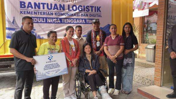 Komdigi Salurkan 20 Perangkat Starlink dan Logistik untuk Korban Gempa NTT Komdigi Salurkan 20 Perangkat Starlink dan Logistik untuk Korban Gempa NTT