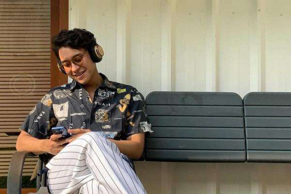 Ardhito Pramono Gugat Sony Music Rp5,7 Miliar, Begini Duduk Perkaranya Ardhito Pramono Gugat Sony Music Rp5,7 Miliar, Begini Duduk Perkaranya