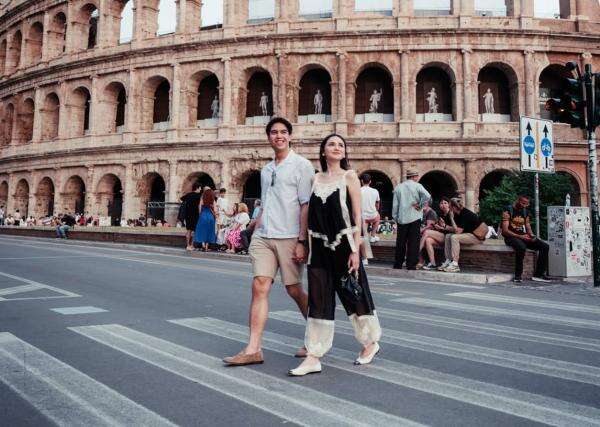 Cerita El Rumi & Syifa Hadju Bulan Madu di Italia, Romantis hingga Penuh Kejutan Cerita El Rumi & Syifa Hadju Bulan Madu di Italia, Romantis hingga Penuh Kejutan