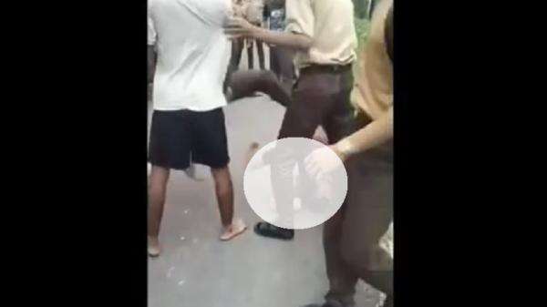 Viral Pengeroyokan Pelajar di Langkat, 2 Orang Ditangkap Viral Pengeroyokan Pelajar di Langkat, 2 Orang Ditangkap