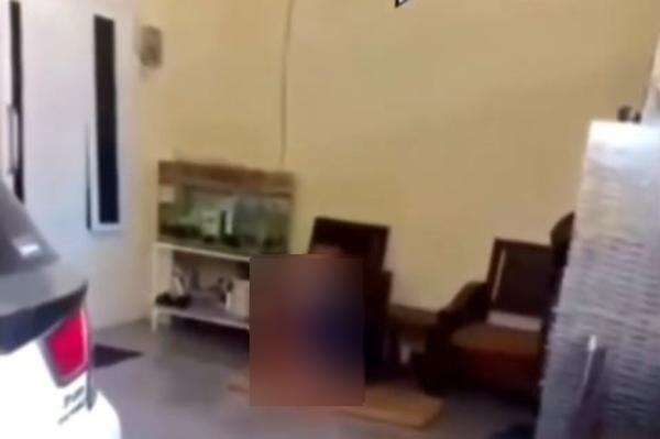 Viral Remaja Terima Pesanan Ojol Tanpa Busana di Sidoarjo, Polisi Turun Tangan Viral Remaja Terima Pesanan Ojol Tanpa Busana di Sidoarjo, Polisi Turun Tangan