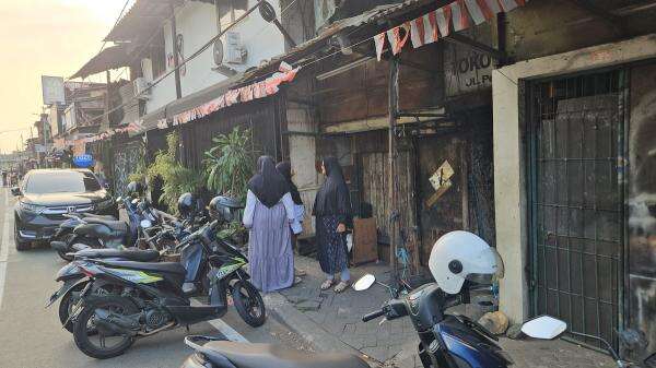 Lansia Pedagang Cermin di Pejompongan Meninggal Dunia Saat Kerusuhan di Benhil Lansia Pedagang Cermin di Pejompongan Meninggal Dunia Saat Kerusuhan di Benhil