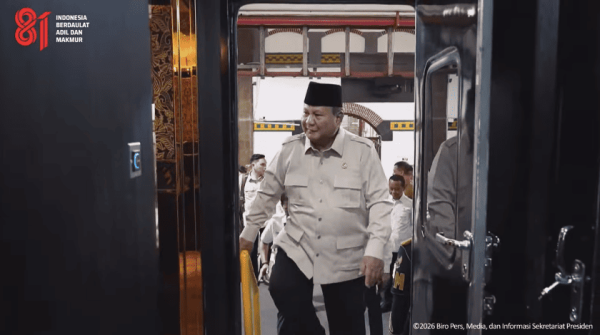 Prabowo Jajal Naik Kereta Api Nusantara Explorer untuk Pertama Kalinya Prabowo Jajal Naik Kereta Api Nusantara Explorer untuk Pertama Kalinya
