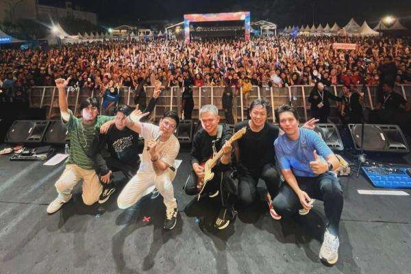 Kangen Band Batal Bubar, Dodhy Minta Maaf Bikin Fans Cemas Kangen Band Batal Bubar, Dodhy Minta Maaf Bikin Fans Cemas