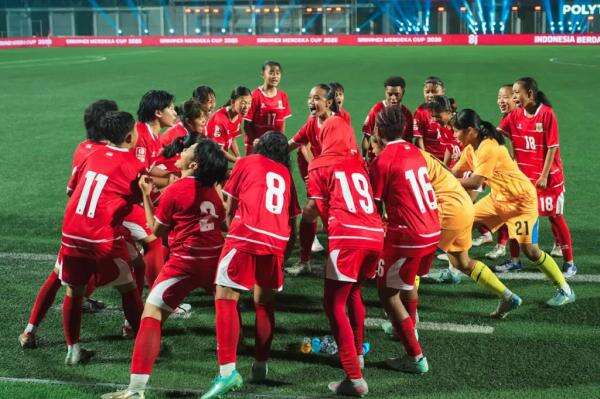 Timnas Putri Indonesia U-16 Kalah 0-2 dari Thailand, Takumi Taniguchi: Jangan Terpuruk! Timnas Putri Indonesia U-16 Kalah 0-2 dari Thailand, Takumi Taniguchi: Jangan Terpuruk!