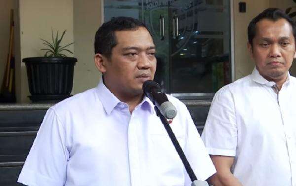 Polda Metro Pakai Pasal Pembunuhan Berencana di Kasus Kematian Sutrimo Orang Dekat Eks Jampidsus Polda Metro Pakai Pasal Pembunuhan Berencana di Kasus Kematian Sutrimo Orang Dekat Eks Jampidsus