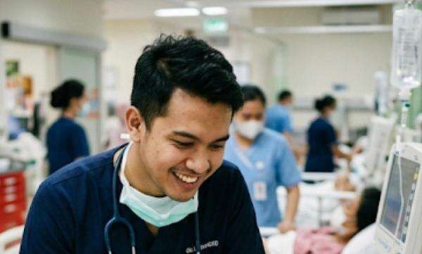 6 Orang Meninggal, Jam Kerja Dokter Internship Dibatasi Maksimal 40 Jam per Pekan 6 Orang Meninggal, Jam Kerja Dokter Internship Dibatasi Maksimal 40 Jam per Pekan