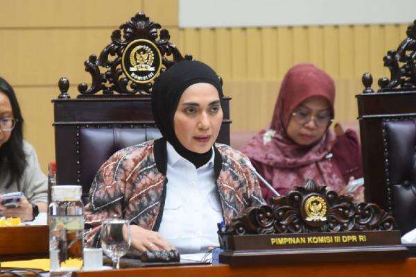 352 Siswa Keracunan usai Santap MBG, Pimpinan DPR: Harus Diusut Menyeluruh! 352 Siswa Keracunan usai Santap MBG, Pimpinan DPR: Harus Diusut Menyeluruh!