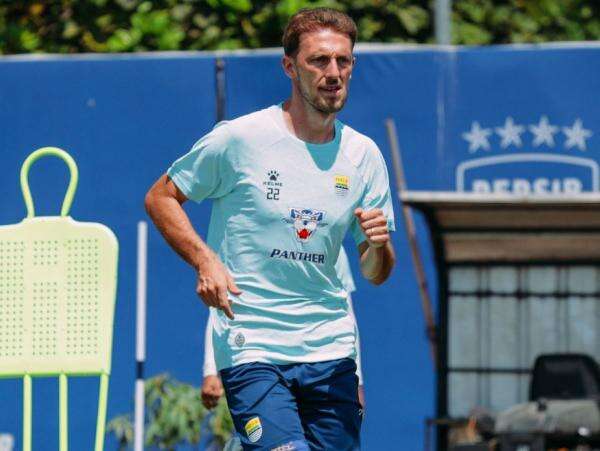 Siap Tempur, Danijel Loncar Antusias Jalani Debut Bersama Persib Bandung Siap Tempur, Danijel Loncar Antusias Jalani Debut Bersama Persib Bandung