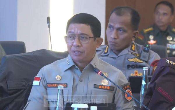 Karhutla Landa 458 Hektare Kawasan IKN, Pemadaman Masih Berlangsung Karhutla Landa 458 Hektare Kawasan IKN, Pemadaman Masih Berlangsung
