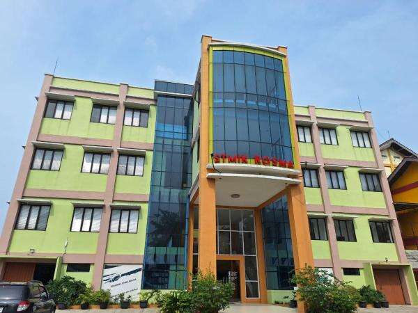 STMIK Rosma Karawang Cetak Lulusan Siap Kerja di Dunia Digital STMIK Rosma Karawang Cetak Lulusan Siap Kerja di Dunia Digital