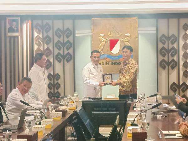 Kemenperin dan Kadin Indonesia Sepakat Implementasikan Standar Keamanan Industri Kimia Kemenperin dan Kadin Indonesia Sepakat Implementasikan Standar Keamanan Industri Kimia