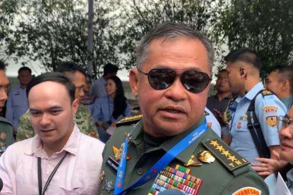 KSAD Maruli soal Masuk Bursa Calon Panglima TNI: Ya Gak Apa-Apa KSAD Maruli soal Masuk Bursa Calon Panglima TNI: Ya Gak Apa-Apa