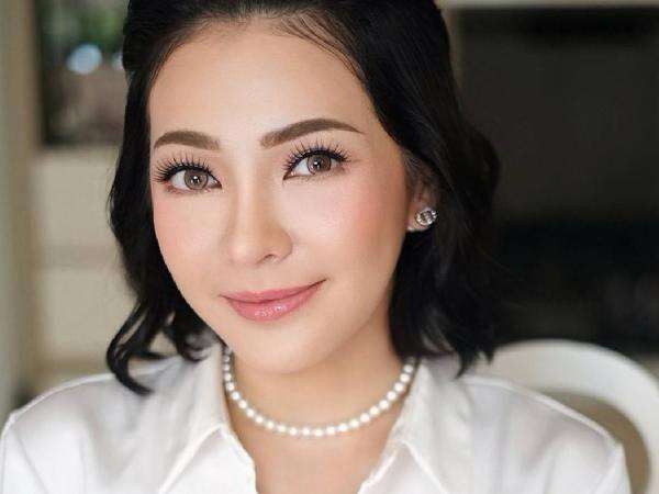 Andre Taulany Diduga Selingkuh dengan Sinden, Maya Septha Buka Suara! Andre Taulany Diduga Selingkuh dengan Sinden, Maya Septha Buka Suara!