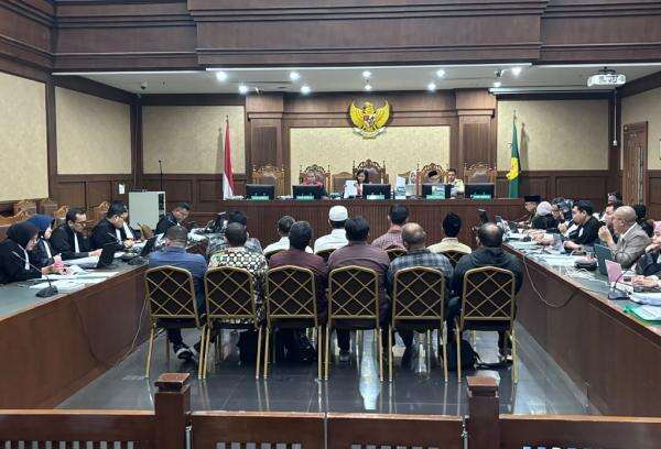 Kasus Kuota Haji, Travel Setor 6.000 Dolar AS per Jemaah agar Berangkat Tanpa Antre Kasus Kuota Haji, Travel Setor 6.000 Dolar AS per Jemaah agar Berangkat Tanpa Antre