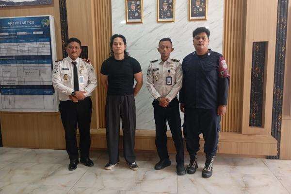 Indra Kenz Dijebloskan Lagi ke Penjara, Tempati Sel Isolasi Indra Kenz Dijebloskan Lagi ke Penjara, Tempati Sel Isolasi