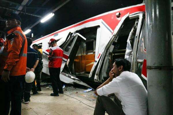 Anggota DPR Ingatkan Penyidikan Tabrakan Kereta di Bekasi Timur Harus Menyeluruh Anggota DPR Ingatkan Penyidikan Tabrakan Kereta di Bekasi Timur Harus Menyeluruh