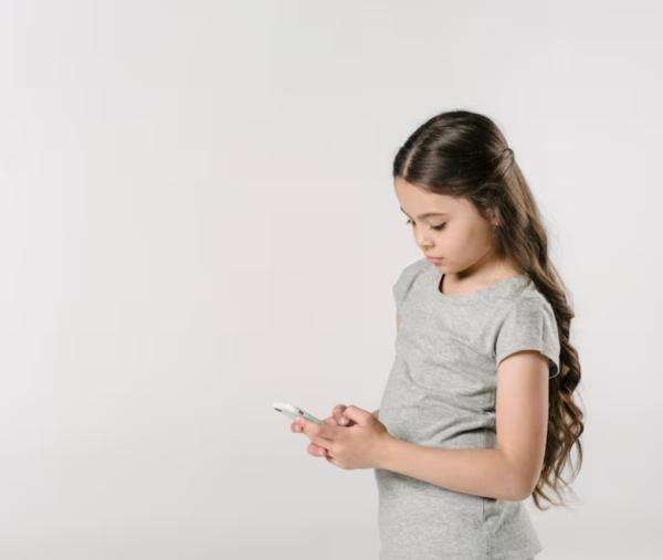 3 Cara Mengatasi Anak Depresi yang Wajib Diketahui Orangtua 3 Cara Mengatasi Anak Depresi yang Wajib Diketahui Orangtua