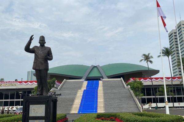 Baleg DPR Setujui RUU Pengaturan Reforma Agraria, Disahkan di Sidang Paripurna Besok Baleg DPR Setujui RUU Pengaturan Reforma Agraria, Disahkan di Sidang Paripurna Besok