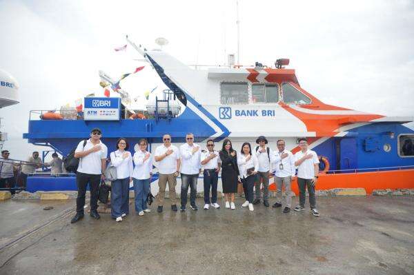 Bukan Sekadar Digital, Teras Kapal BRI Buktikan CX100 Danantara Hadir Nyata di Pulau Terpencil Bukan Sekadar Digital, Teras Kapal BRI Buktikan CX100 Danantara Hadir Nyata di Pulau Terpencil
