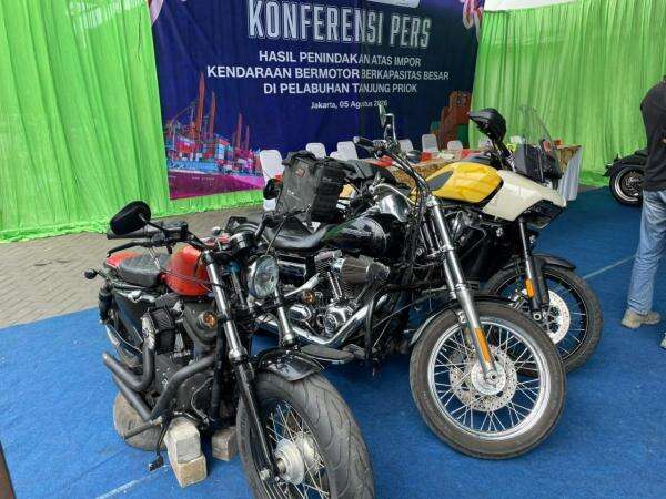 Lima Unit Harley Davidson Selundupan di Priok Ditetapkan sebagai Barang Dikuasai Negara Lima Unit Harley Davidson Selundupan di Priok Ditetapkan sebagai Barang Dikuasai Negara
