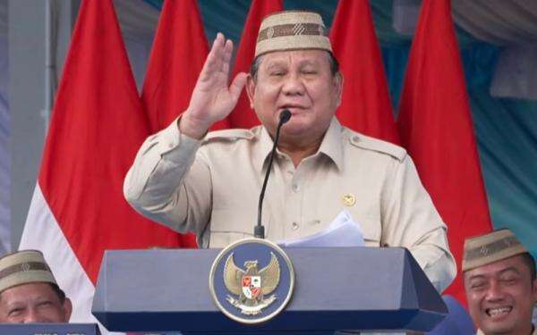 Presiden Prabowo: Hanya di Indonesia Polisi Ngurus Pertanian, Tentara Sering di Sawah Presiden Prabowo: Hanya di Indonesia Polisi Ngurus Pertanian, Tentara Sering di Sawah