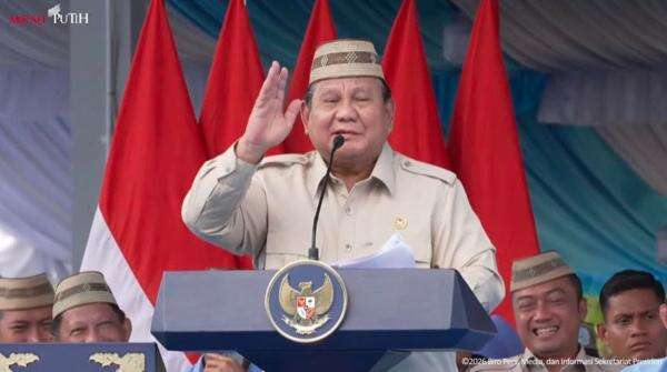 Prabowo: Hanya di Indonesia Polisi Ngurus Pertanian, Tentara Sering di Sawah Prabowo: Hanya di Indonesia Polisi Ngurus Pertanian, Tentara Sering di Sawah