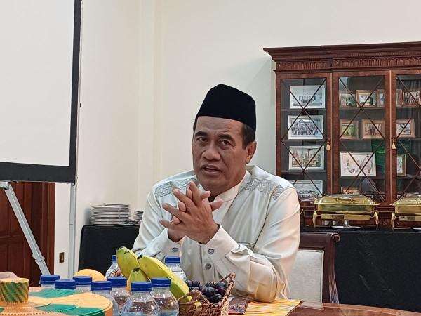 Mentan Bantah Isu Soal Harga Tanah di Papua Rp100 Ribu per Hektare Mentan Bantah Isu Soal Harga Tanah di Papua Rp100 Ribu per Hektare