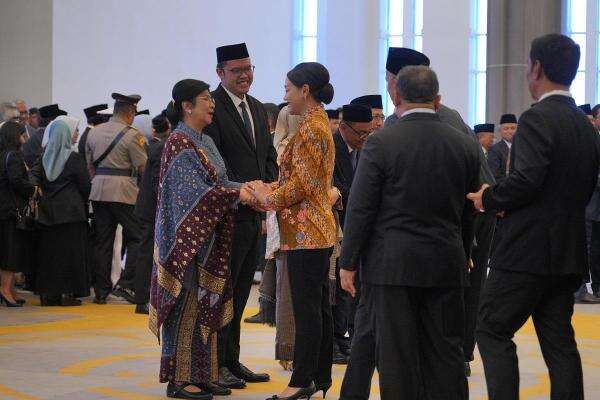 Destry Damayanti Jadi Gubernur BI, Ketua OJK: Bukan Figur Baru dan Mumpuni di Bidangnya Destry Damayanti Jadi Gubernur BI, Ketua OJK: Bukan Figur Baru dan Mumpuni di Bidangnya