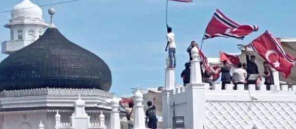 Pengibaran Bendera GAM di Aceh, KBPP Polri: Pemerintah Kedepankan Langkah Terukur Tanpa Represif Pengibaran Bendera GAM di Aceh, KBPP Polri: Pemerintah Kedepankan Langkah Terukur Tanpa Represif