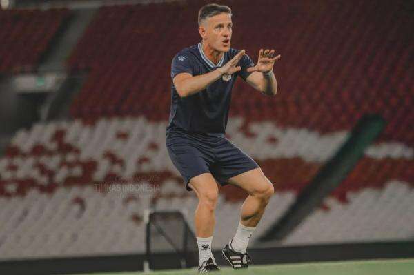 John Herdman Jadi Pelatih Pertama yang Selamat dari Pemecatan usai Timnas Indonesia Gagal di Piala AFF John Herdman Jadi Pelatih Pertama yang Selamat dari Pemecatan usai Timnas Indonesia Gagal di Piala AFF