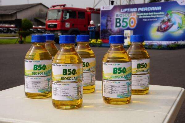 Pertamina Patra Niaga Lifting Perdana BBM B50, dari Kilang Kasim dan Plaju Pertamina Patra Niaga Lifting Perdana BBM B50, dari Kilang Kasim dan Plaju