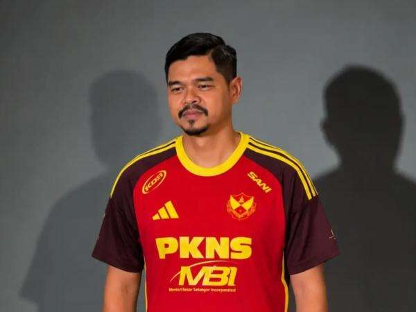 Kejutan, Bambang Pamungkas Kembali ke Selangor FC untuk Peluncuran Jersey Baru! Kejutan, Bambang Pamungkas Kembali ke Selangor FC untuk Peluncuran Jersey Baru!
