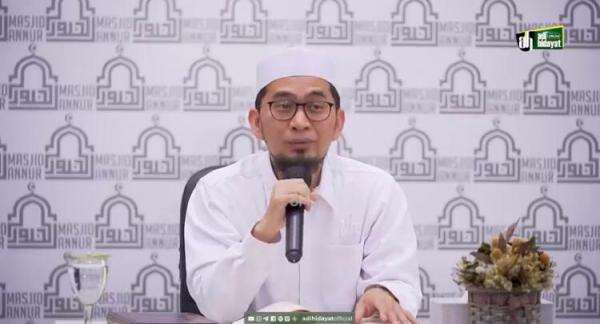 Ustadz Adi Hidayat Ungkap Rahasia Niat yang Benar dalam Ibadah Ustadz Adi Hidayat Ungkap Rahasia Niat yang Benar dalam Ibadah
