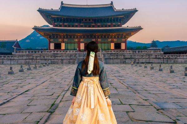 10 Negara Paling Cocok untuk Solo Traveling, Aman dan Ramah Wisatawan 10 Negara Paling Cocok untuk Solo Traveling, Aman dan Ramah Wisatawan