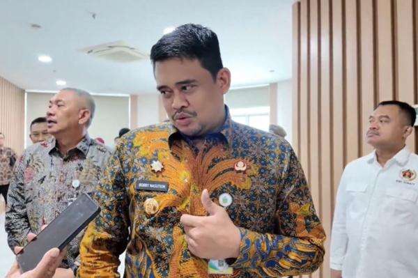 Gaji Kepala Daerah Diusulkan Naik, Gubernur Sumut Bobby Nasution: Yang Bagus Bolehlah Gaji Kepala Daerah Diusulkan Naik, Gubernur Sumut Bobby Nasution: Yang Bagus Bolehlah