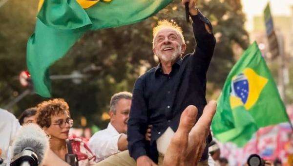 Lula Lawan Flavio, Representasi Politikus Tua dan Muda Berebut Kursi Presiden Brasil Lula Lawan Flavio, Representasi Politikus Tua dan Muda Berebut Kursi Presiden Brasil