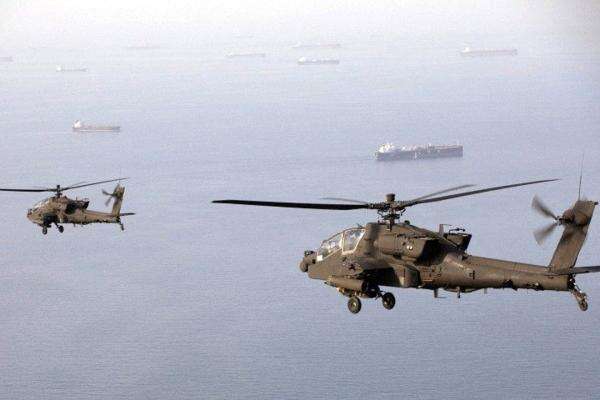 Helikopter Apache AS Jatuh di Dekat Selat Hormuz, Ditembak Iran? Helikopter Apache AS Jatuh di Dekat Selat Hormuz, Ditembak Iran?