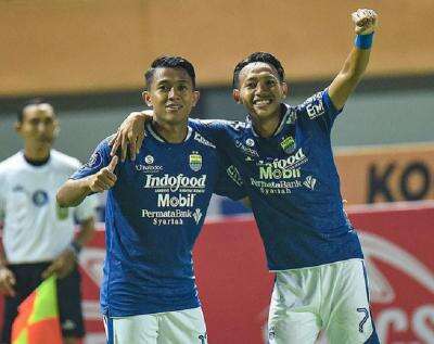 Kisah Sedih Febri Hariyadi, Pemain Persib Bandung yang Sempat Dicueki Indra Sjafri di Timnas Indonesia U-19 Kisah Sedih Febri Hariyadi, Pemain Persib Bandung yang Sempat Dicueki Indra Sjafri di Timnas Indonesia U-19
