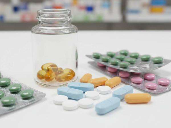Polres Jakpus Bongkar 68 Kasus Peredaran Obat Keras Ilegal, Tangkap 92 Tersangka Polres Jakpus Bongkar 68 Kasus Peredaran Obat Keras Ilegal, Tangkap 92 Tersangka