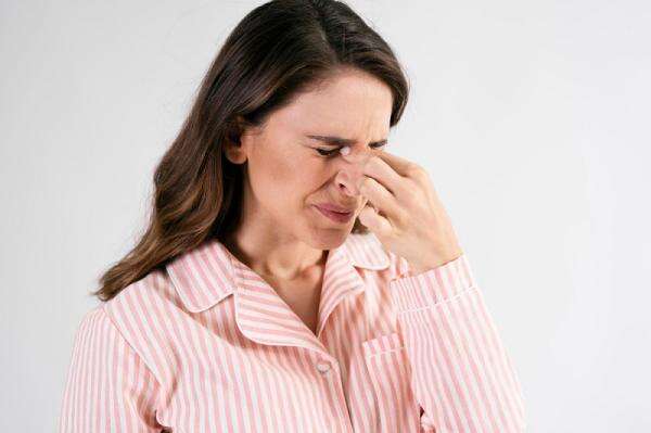 Jangan Anggap Sepele, Sinusitis Kambuh Bisa Picu Komplikasi Serius Jangan Anggap Sepele, Sinusitis Kambuh Bisa Picu Komplikasi Serius