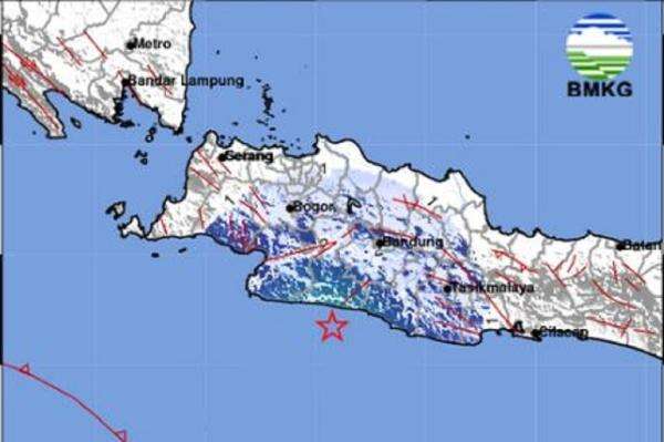 Aktivitas Sesar Lembang Meningkat, BMKG Minta Warga Waspada Gempa Merusak Aktivitas Sesar Lembang Meningkat, BMKG Minta Warga Waspada Gempa Merusak