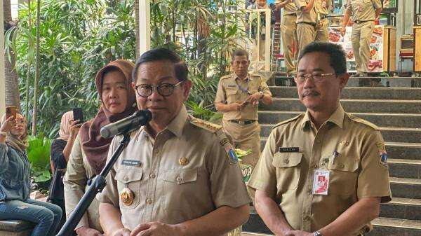 Pramono Bakal Selesaikan Masalah Tiang Pancang Monorel di Rasuna Said-Asia Afrika: Ganggu Keindahan! Pramono Bakal Selesaikan Masalah Tiang Pancang Monorel di Rasuna Said-Asia Afrika: Ganggu Keindahan!