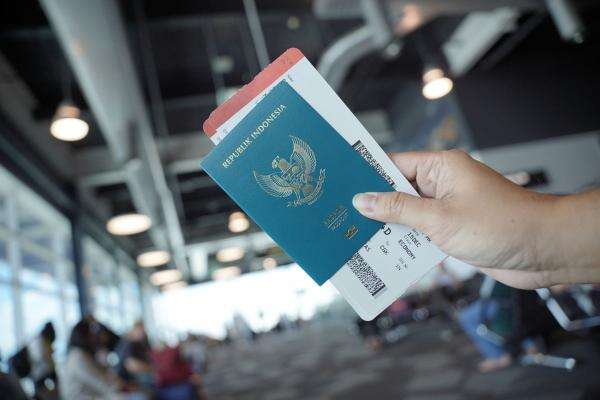 Gunakan Jasa Pengurusan Dokumen Perjalanan Bisnis Bisa Hemat Waktu dan Efisien